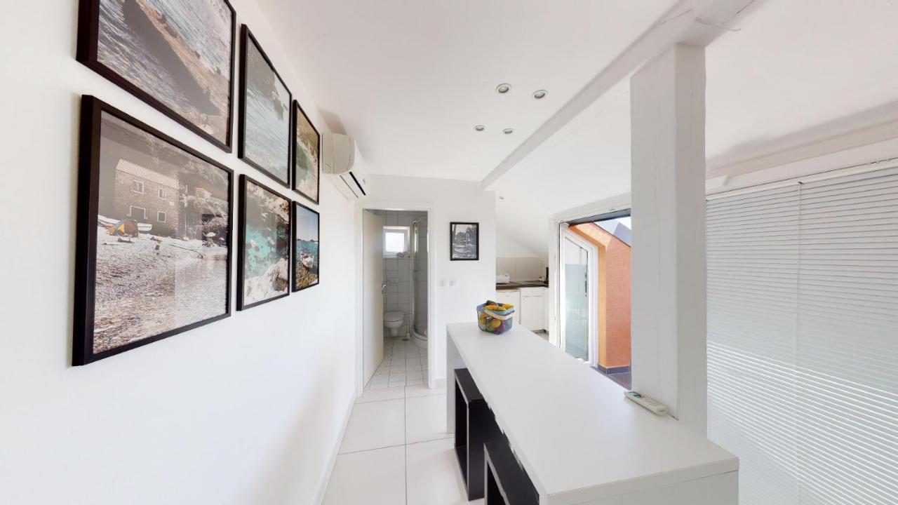 Number 5 Apartman Pakoštane Kültér fotó